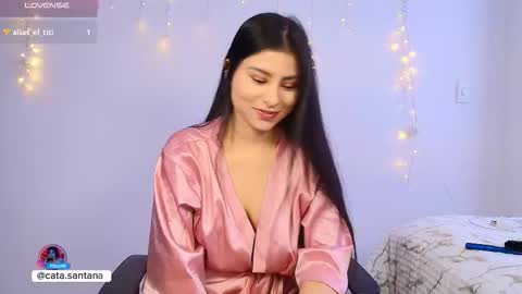 Snapshot of cataliina_santhana chatting on 12-21-25, 02:57 Catalina online show from 12-21-25, 02:57