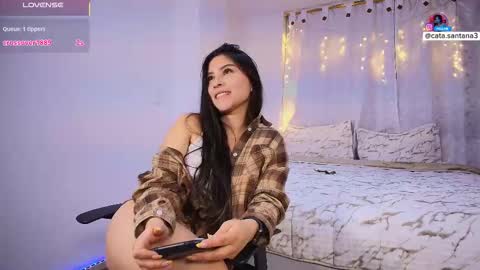 Snapshot of cataliina_santhana chatting on 01-15-26, 12:48 Catalina online show from 01-15-26, 12:48