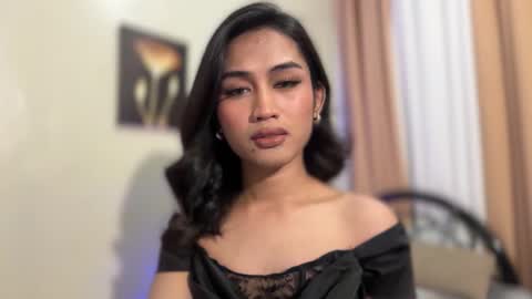 catalina2605 online show from 11-11-25, 10:59