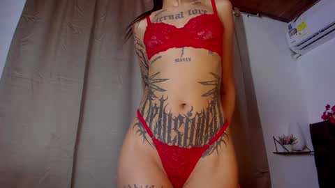 Snapshot of catalina_llanos chatting on 12-07-24, 02:35 Catalina 3 online show from 12-07-24, 02:35