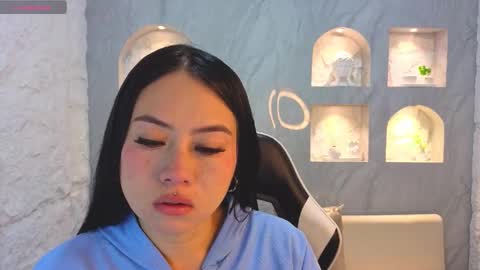 Snapshot of catalina_tx_ chatting on 02-09-26, 01:04 Online 800 to 1400 online show from 02-09-26, 01:04