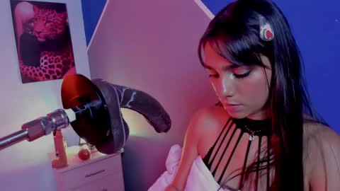 Snapshot of catalina_whore1 chatting on 10-01-25, 08:48 catalina_whore1 online show from 10-01-25, 08:48