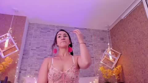 Snapshot of catalinnathompson chatting on 11-26-25, 03:46 CatalinnaThompson online show from 11-26-25, 03:46