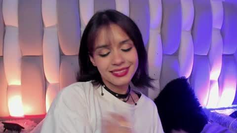 Cat  online show from 12-20-24, 08:12