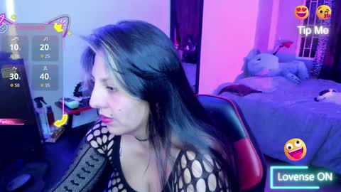  Mia   online show from 10-10-25, 04:55