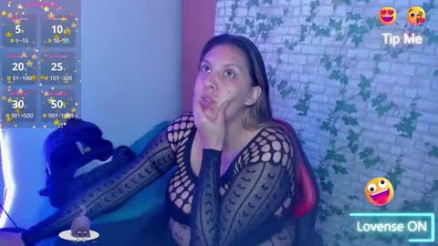  Mia   online show from 11-05-25, 03:06