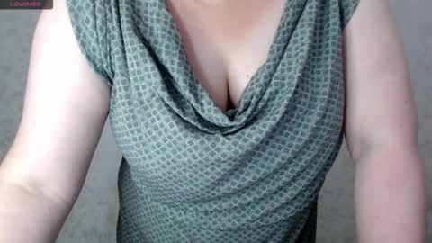 Snapshot of catch_fortune chatting on 11-01-25, 07:27 Ana online show from 11-01-25, 07:27