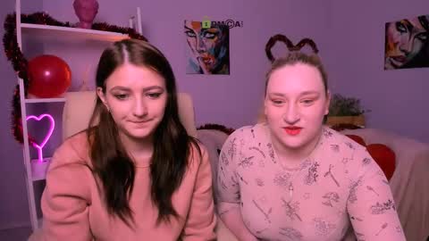 Snapshot of catherine_kitty chatting on 02-14-25, 10:28 Catherine online show from 02-14-25, 10:28