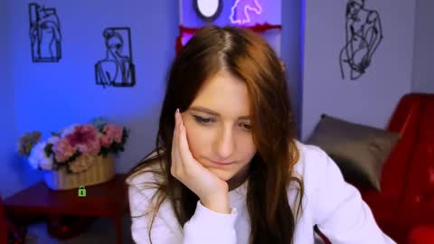 Snapshot of catherine_kitty chatting on 02-27-25, 04:10 Catherine online show from 02-27-25, 04:10