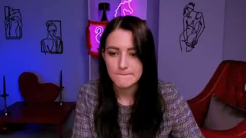 Snapshot of catherine_kitty chatting on 03-11-25, 02:32 Catherine online show from 03-11-25, 02:32