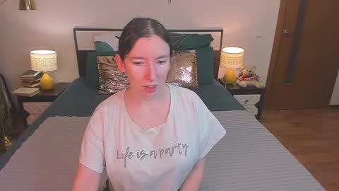 Catrin online show from 02-01-26, 04:00