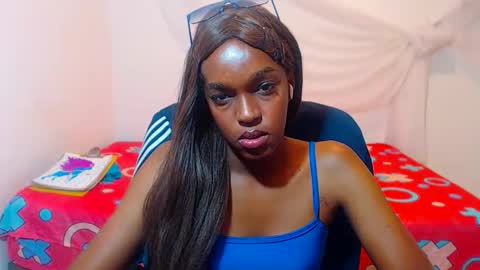 cathi_nahomi online show from 10-21-25, 07:47