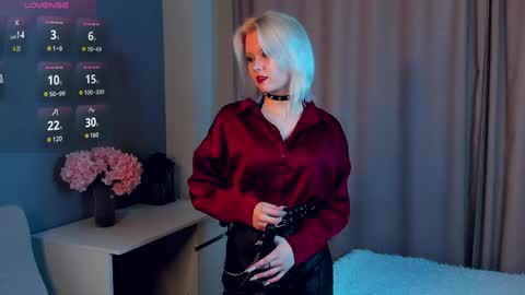 Mia online show from 03-27-26, 11:10