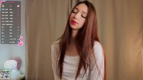 Monica online show from 09-17-25, 04:14