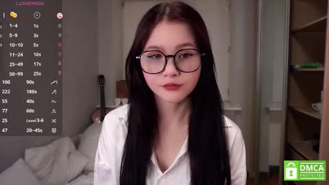 Eva  online show from 10-01-25, 05:08