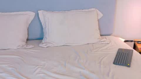 CATH  online show from 11-09-25, 07:39