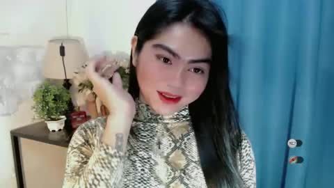 cathy_ho online show from 12-14-24, 12:44