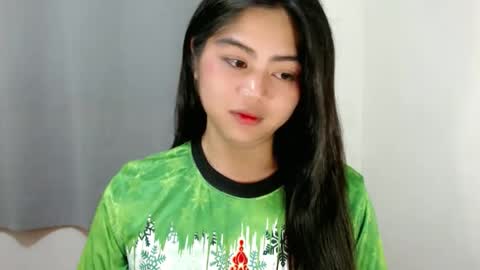 cathy_ho online show from 12-19-25, 05:42