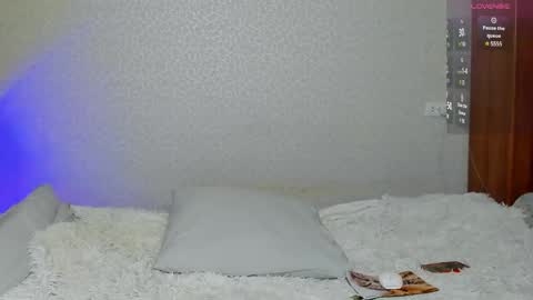 Tobi Den online show from 03-08-25, 01:14