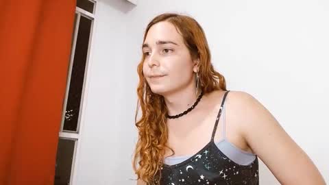 Catalina Restrepo online show from 09-19-25, 02:13