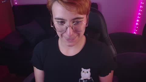 Snapshot of catsito chatting on 10-04-25, 02:42 im MIA -Independent Model MY OF is catsito3 online show from 10-04-25, 02:42