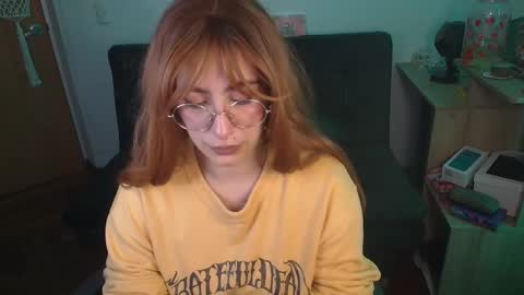 Snapshot of catsito chatting on 11-06-25, 02:34 im MIA -Independent Model MY OF is catsito3 online show from 11-06-25, 02:34