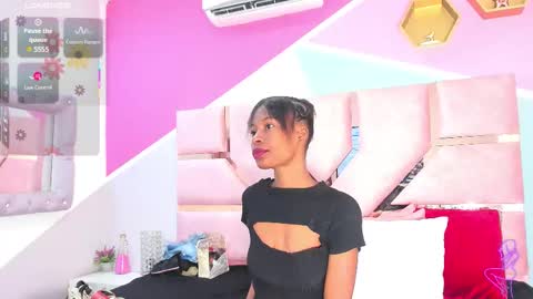 Snapshot of cattaleyyaxxx chatting on 10-30-25, 11:11 cattaleyyaxxx online show from 10-30-25, 11:11