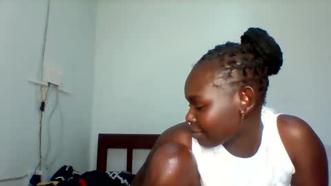 Snapshot of cavy_sweet chatting on 12-03-24, 05:12 Mecy online show from 12-03-24, 05:12