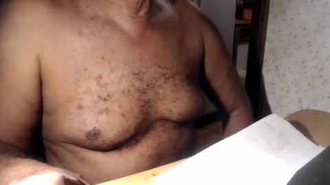 Snapshot of cazzsper2005 chatting on 03-11-25, 07:58 cazzsper2005 online show from 03-11-25, 07:58