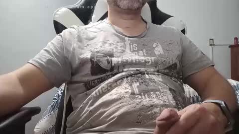 Snapshot of ccmhp1 chatting on 11-07-25, 02:44 Tomys online show from 11-07-25, 02:44