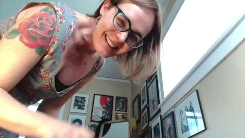 Cecily Saint Claire online show from 01-29-25, 06:07