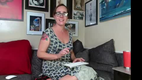 Cecily Saint Claire online show from 10-02-25, 12:23