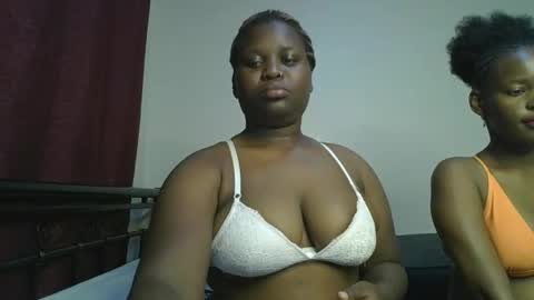 Snapshot of ceepretty25 chatting on 12-17-25, 10:32 ceepretty25 online show from 12-17-25, 10:32