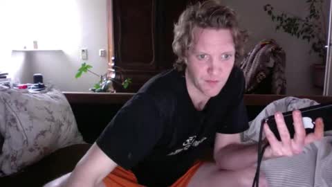 ceezeee online show from 12-17-24, 10:12