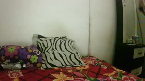 celeste198694 online show from 01-09-26, 01:47