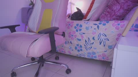 Celeste  online show from 01-13-25, 01:39