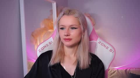 Celeste  online show from 11-15-25, 08:49