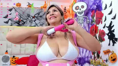 Celeste Lincon online show from 10-18-25, 12:57