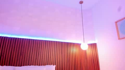 Sofia Castrillon online show from 10-12-25, 12:26