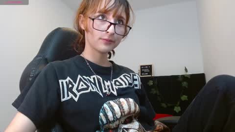 celesteayase online show from 02-04-25, 10:34