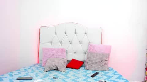 Celeste - Derek online show from 11-25-25, 04:45