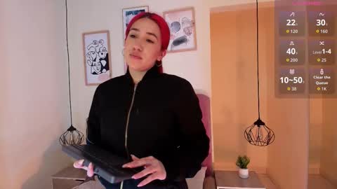 Snapshot of celestee15_ chatting on 10-29-25, 11:23 Celeste online show from 10-29-25, 11:23