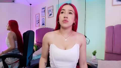 Snapshot of celestee15_ chatting on 11-15-25, 11:18 Celeste online show from 11-15-25, 11:18