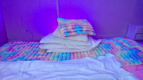 Snapshot of celesteeeuph chatting on 02-03-26, 02:53 celesteeeuph online show from 02-03-26, 02:53