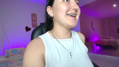 Snapshot of celesteeeuph chatting on 02-21-26, 08:21 celesteeeuph online show from 02-21-26, 08:21