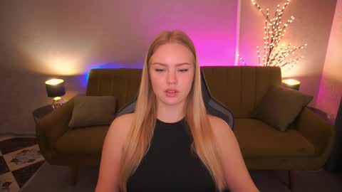 celestenoirr online show from 10-07-25, 06:21