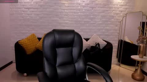 Snapshot of celestepalmer_x chatting on 12-05-25, 10:13 Celeste online show from 12-05-25, 10:13