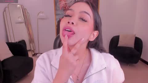 Snapshot of celestepalmer_x chatting on 03-23-26, 08:18 Celeste online show from 03-23-26, 08:18