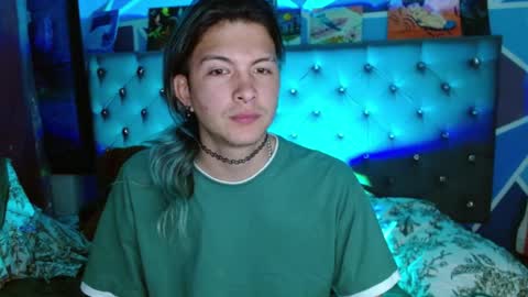 I am Valentinn online show from 12-15-25, 08:02