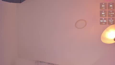 Ari online show from 11-11-25, 08:42